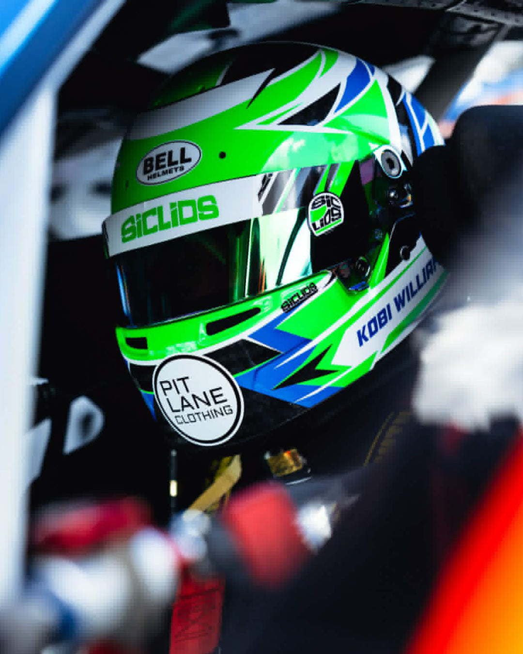 CLOSEST POLE IN HISTORY. VICTORY UNDER PRESSURE. PIT LANE CLOTHING’S WILLIAMS DELIVERS IN SYDNEY